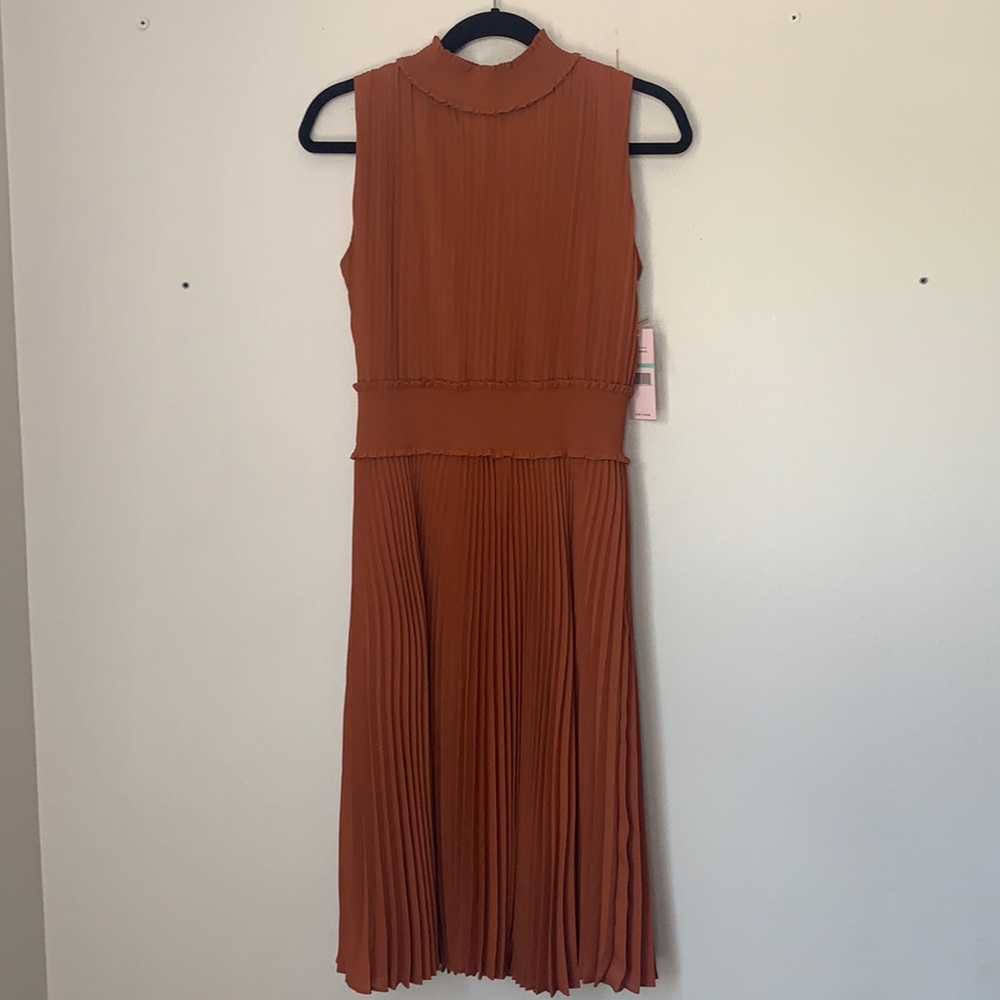 Nanette Lenore Pleated Sleeveless Smock Midi Dress - Picture 2 of 11